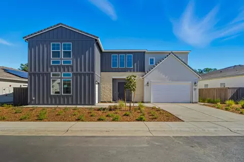 1105 Hillside Ct, Lincoln, CA 95648