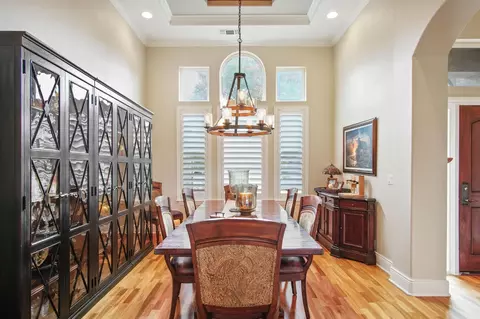 Dining - 2441 E Tuolumne Rd, Turlock, CA 95382 photo 2 of 3