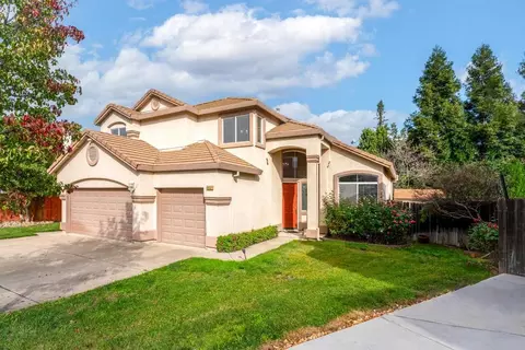 Exterior - 8432 Arrowroot Cir, Antelope, CA 95843 photo 2 of 6