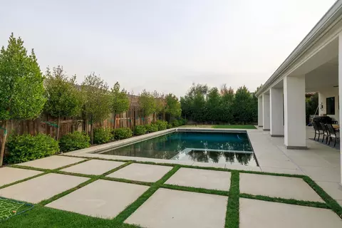 Exterior - 2524 Augusta Pl, Turlock, CA 95382 photo 6 of 8