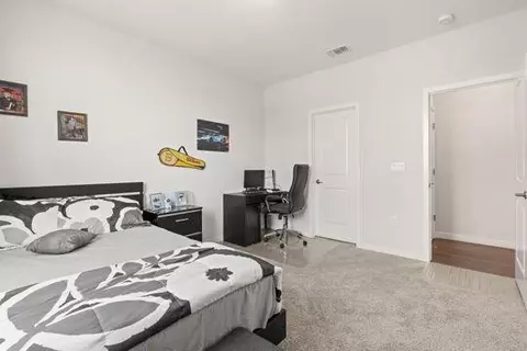 Bedroom - 912 NE Loon St, Lathrop, CA 95330 photo 1 of 5