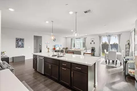 Kitchen - 912 NE Loon St, Lathrop, CA 95330 photo 2 of 3