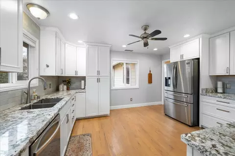 Kitchen - 4371 Luneman Rd, Placerville, CA 95667 photo 1 of 3