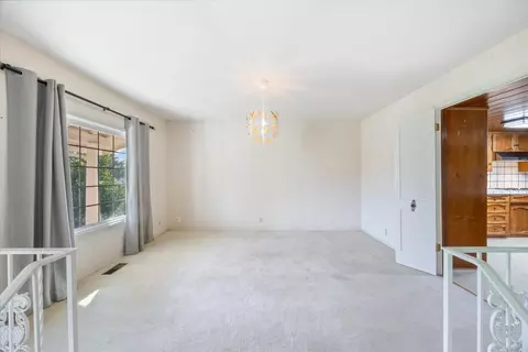 Living - 1786 Le Bec Ct, Lodi, CA 95240 photo 5 of 11