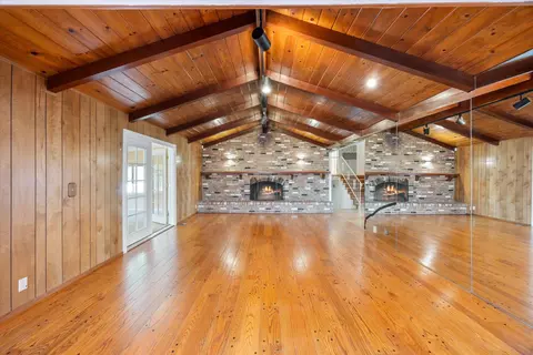 Living - 1786 Le Bec Ct, Lodi, CA 95240 photo 10 of 11