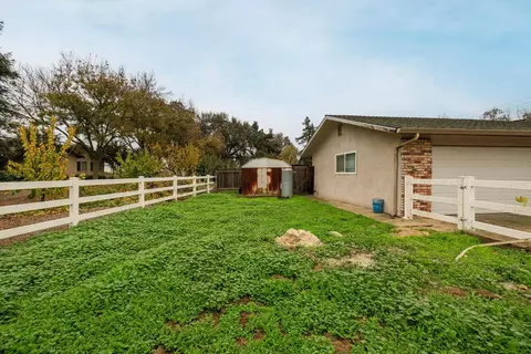 9000 Georgia Ln, Modesto, CA 95357 photo 9