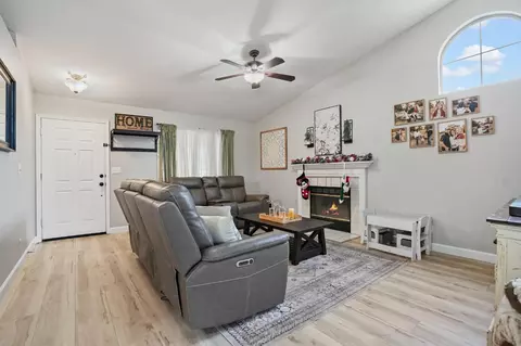 6130 Mcdevitt Dr, Riverbank, CA 95367 photo 6