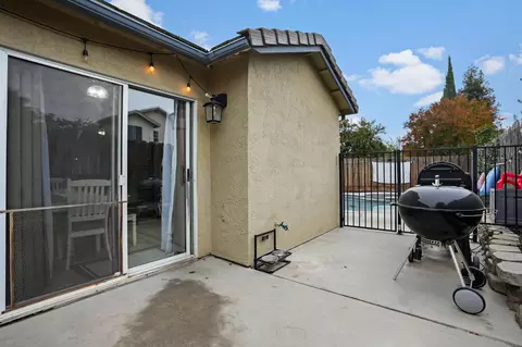 6130 Mcdevitt Dr, Riverbank, CA 95367 photo 23