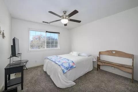 Bedroom - 672 Allen Ct, Placerville, CA 95667 photo 1 of 4