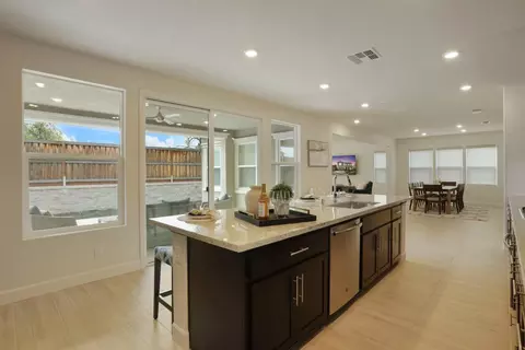 1702 N Ivy Ln, Tracy, CA 95376 photo 17