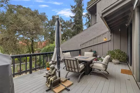 Exterior - 1921 Edgebrook Dr #B, Modesto, CA 95354 photo 4 of 6