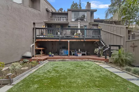 Exterior - 1921 Edgebrook Dr #B, Modesto, CA 95354 photo 2 of 6