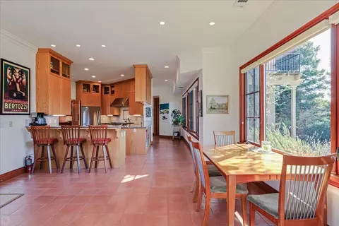 Dining - 20 Mosswood Ct, Copperopolis, CA 95228 photo 6 of 7