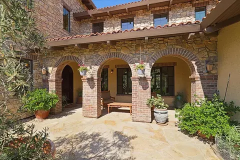 Exterior - 20 Mosswood Ct, Copperopolis, CA 95228 photo 6 of 15