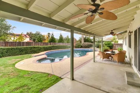 Exterior - 2964 Marco Way, Carmichael, CA 95608 photo 3 of 7