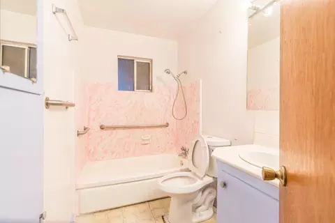 Bath - 15842 5th St, Lathrop, CA 95330 photo 2 of 2