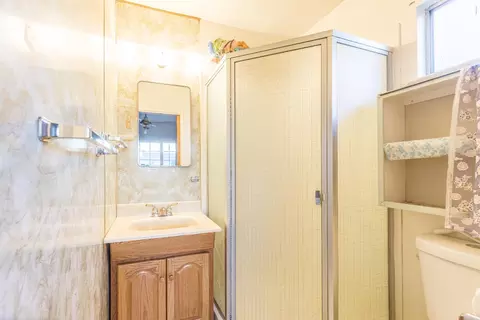 Bath - 15842 5th St, Lathrop, CA 95330 photo 1 of 2