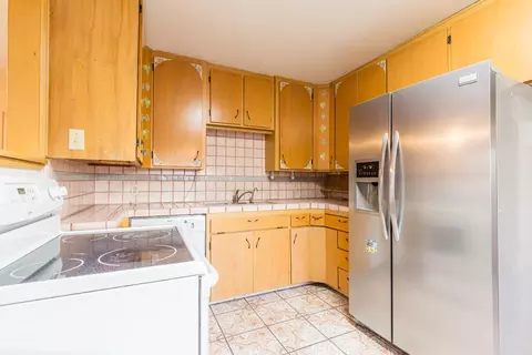 Kitchen - 15842 5th St, Lathrop, CA 95330 photo 2 of 3