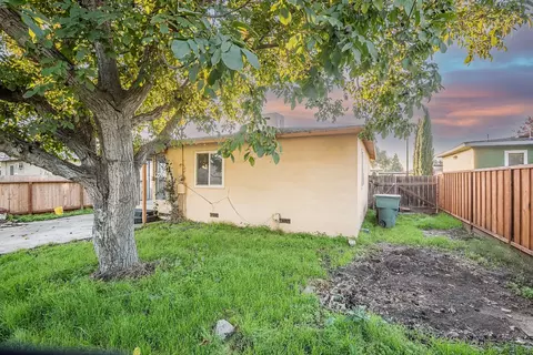 Exterior - 15842 5th St, Lathrop, CA 95330 photo 7 of 7