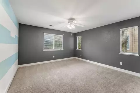 Bedroom - 1514 Azalea Dr, Patterson, CA 95363 photo 2 of 9