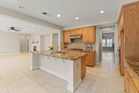 Kitchen - 1514 Azalea Dr, Patterson, CA 95363 photo 3 of 9