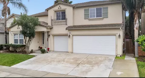 Exterior - 1514 Azalea Dr, Patterson, CA 95363 photo 2 of 6