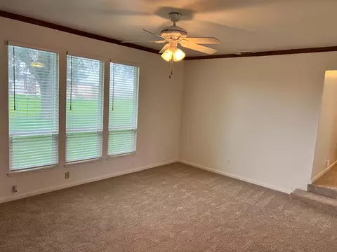 Living - 12280 Keating Rd, Wilton, CA 95693 photo 3 of 3