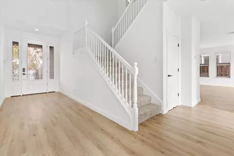 Entry Way - 398 Jason Ct, Tracy, CA 95377 photo 8 of 14