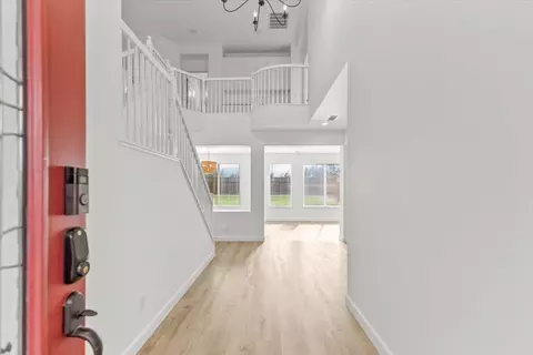 Entry Way - 398 Jason Ct, Tracy, CA 95377 photo 1 of 14