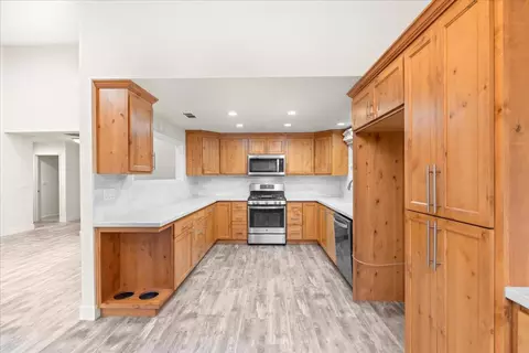 Kitchen - 3600 Thomas More Way, Modesto, CA 95356 photo 1 of 2