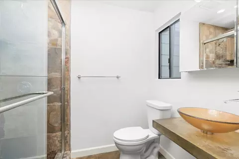 Bath - 3600 Thomas More Way, Modesto, CA 95356 photo 1 of 2