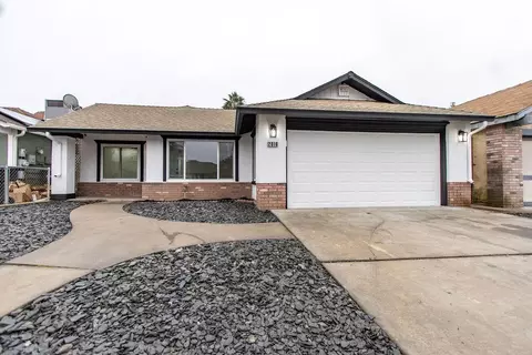 2016 Scotch Pine Dr, Modesto, CA 95351 photo 1