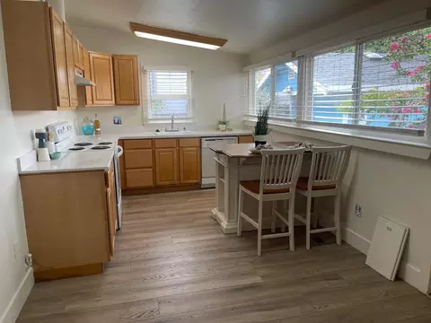 Kitchen - 85 W 8th St, Tracy, CA 95376 photo 1 of 3