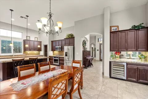 Dining - 921 Hackberry Ave, Modesto, CA 95350 photo 2 of 2