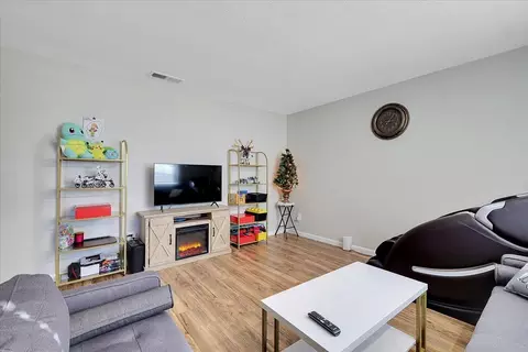 4429 Martel Dr, Olivehurst, CA 95961 photo 8