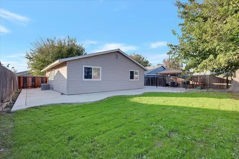 4429 Martel Dr, Olivehurst, CA 95961 photo 32