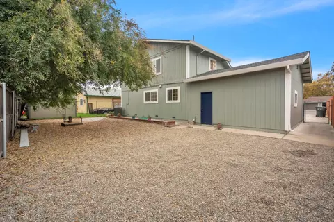 732 Santa Ana Ave, Sacramento, CA 95838