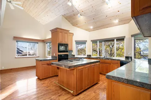 2000 Bear Rock Rd, Placerville, CA 95667 photo 11