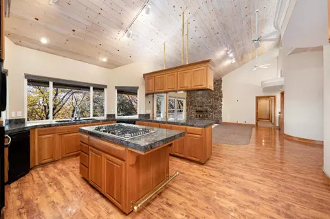 2000 Bear Rock Rd, Placerville, CA 95667 photo 12