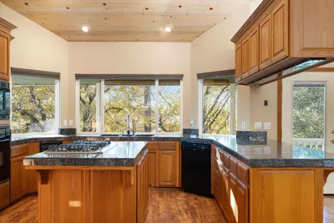 2000 Bear Rock Rd, Placerville, CA 95667 photo 13
