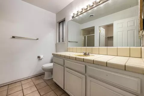 Bath - 1205 Kara Ln, Modesto, CA 95355 photo 1 of 2