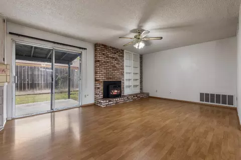 Living - 1205 Kara Ln, Modesto, CA 95355 photo 4 of 7