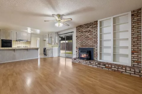 Living - 1205 Kara Ln, Modesto, CA 95355 photo 5 of 7