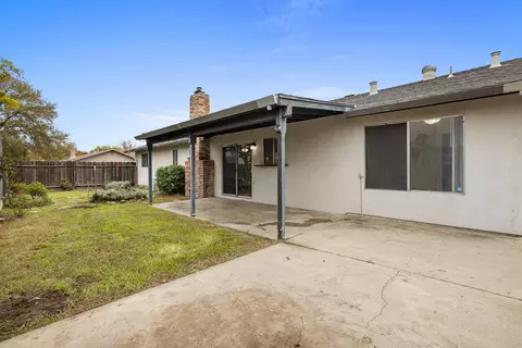 Exterior - 1205 Kara Ln, Modesto, CA 95355 photo 3 of 6