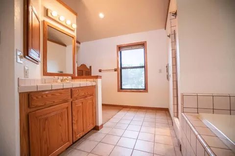 8217 Memory Ln, Auburn, CA 95603 photo 25
