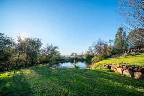 8217 Memory Ln, Auburn, CA 95603 photo 50