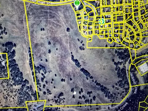 319 Laurel Dr, Jackson, CA 95642