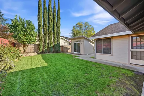 135 Winterstein Dr, Folsom, CA 95630 photo 31