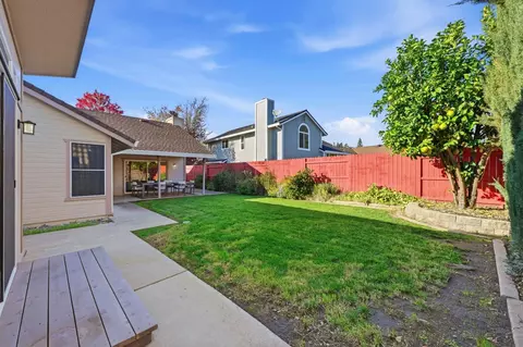 135 Winterstein Dr, Folsom, CA 95630 photo 35