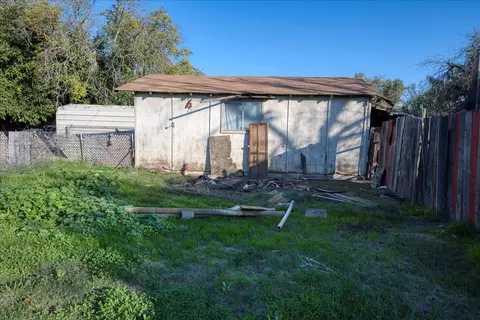 Exterior - 968 Virginia Ave, Olivehurst, CA 95961 photo 11 of 23
